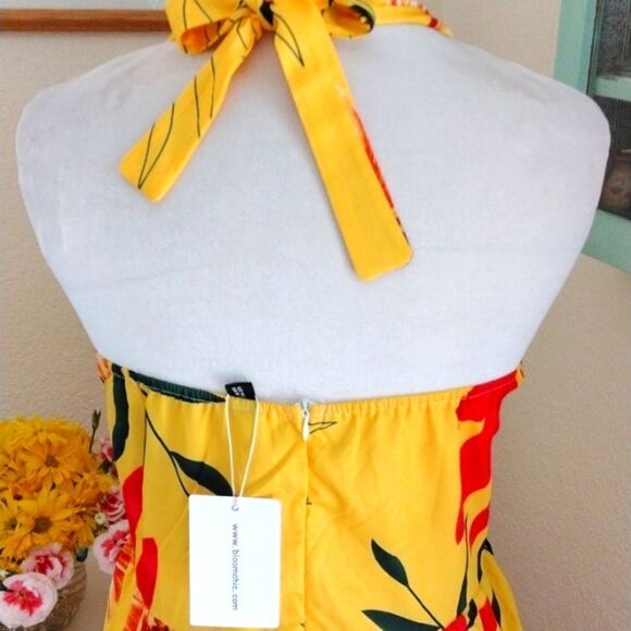 Bloom Chic Bright Sundress - Picture 7 of 11